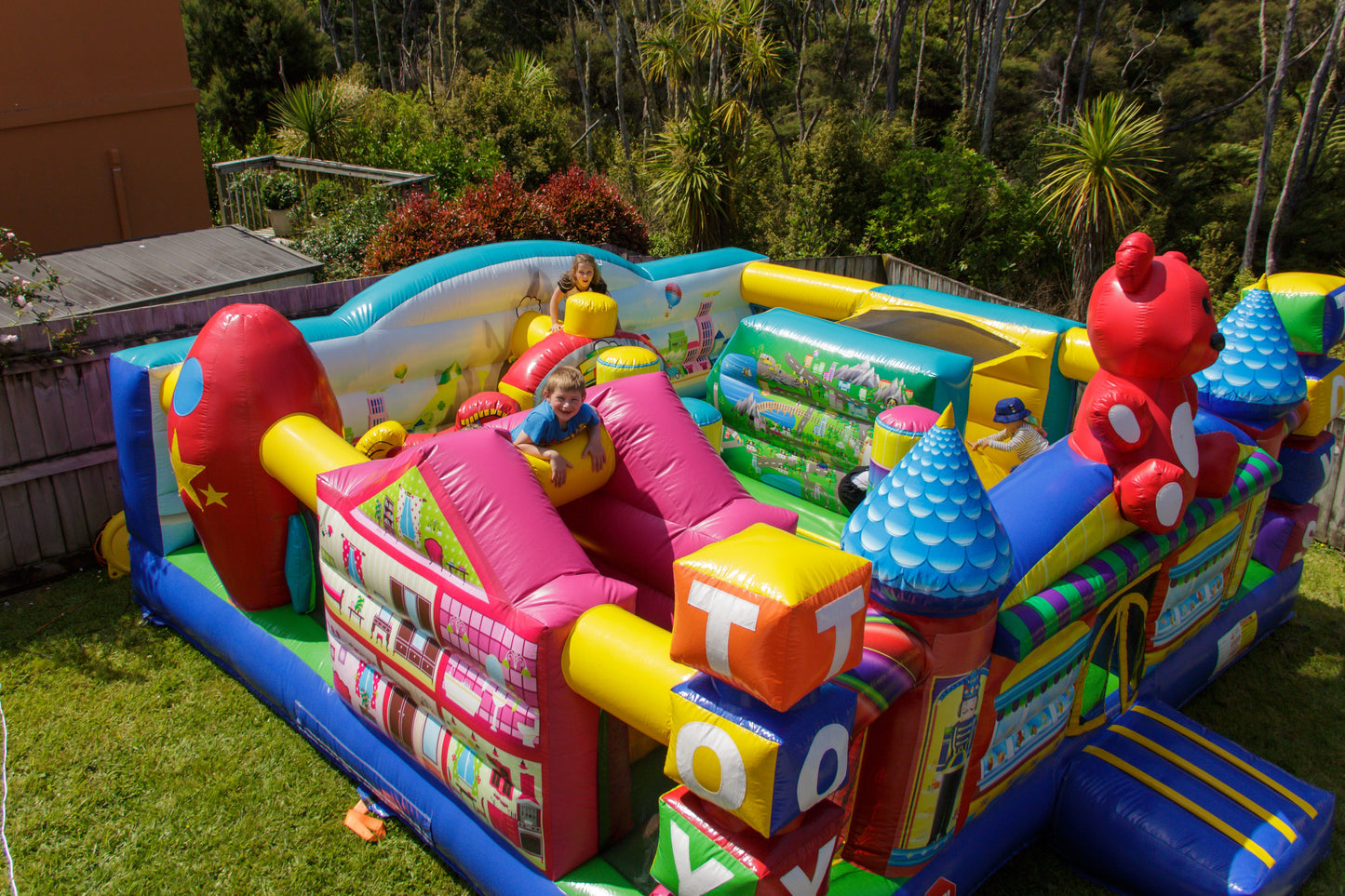 Toy Town Bouncy